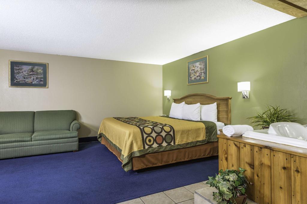 Super 8 By Wyndham St. Clair Mo
