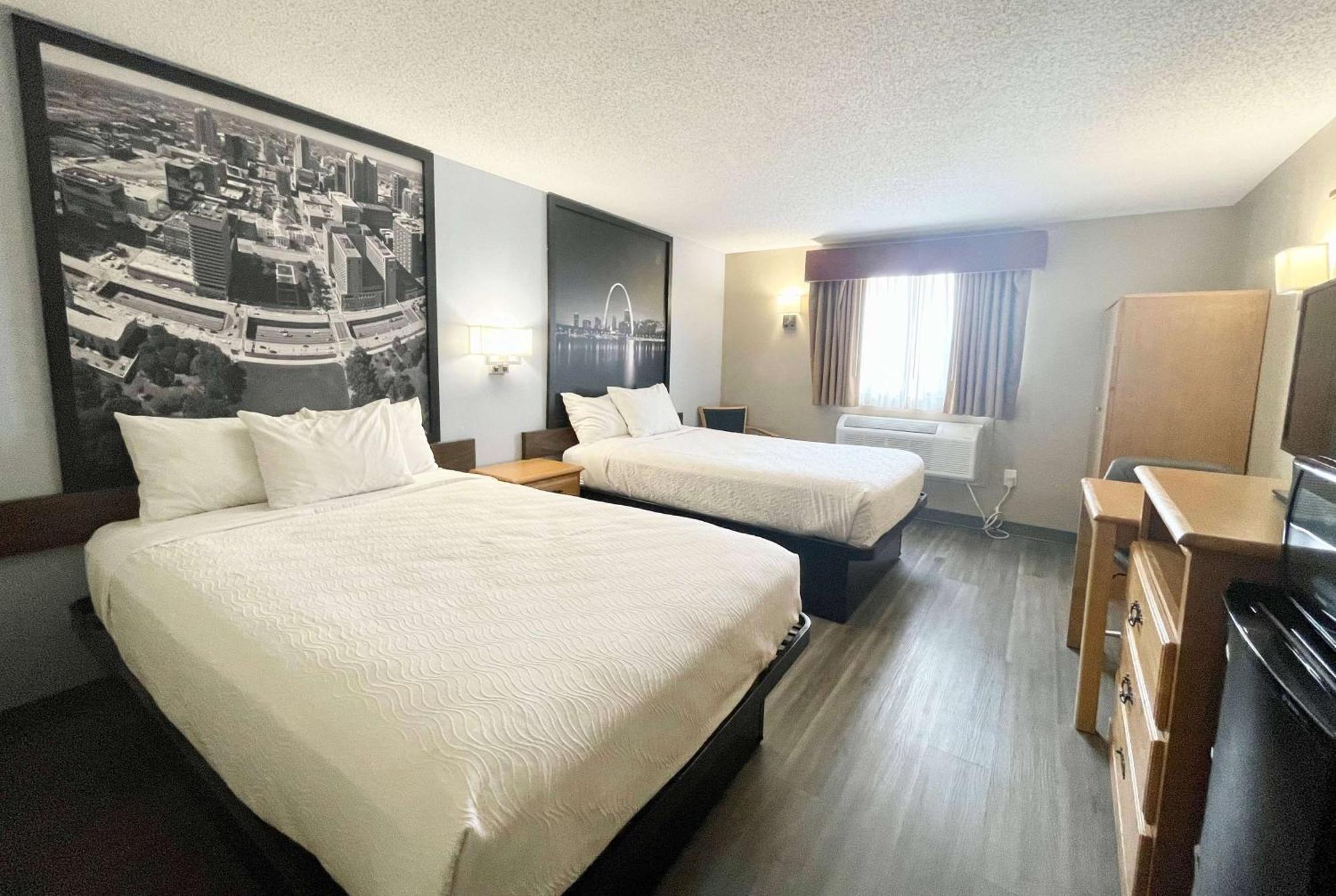Hotel Super 8 By Wyndham St. Clair Mo